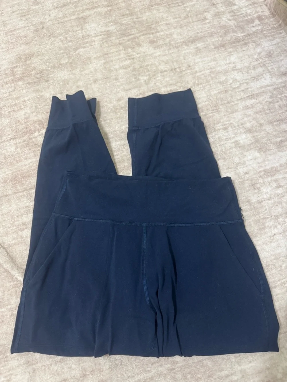 Lululemon align joggers size 6